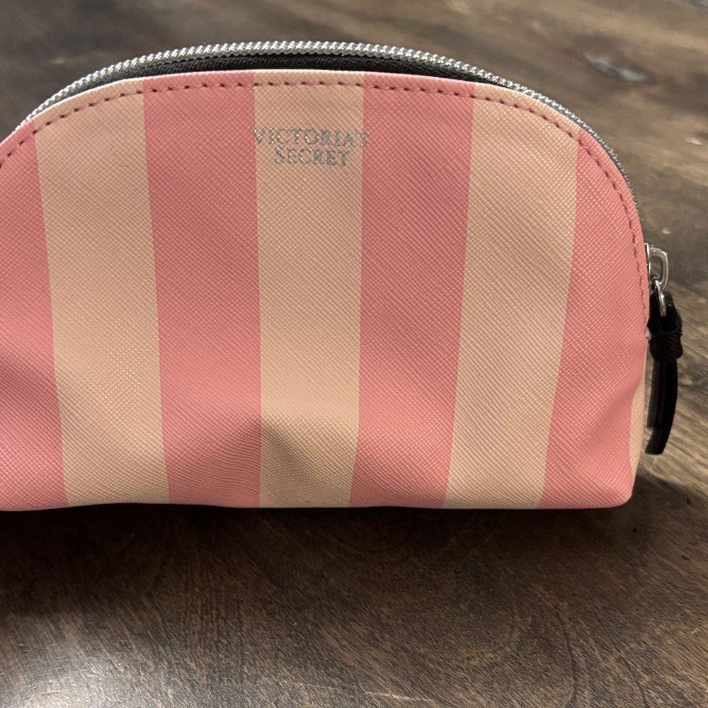 Victoria's Secret Pink and Cream Striped Cosmetic Bag - Picture 2 of 6